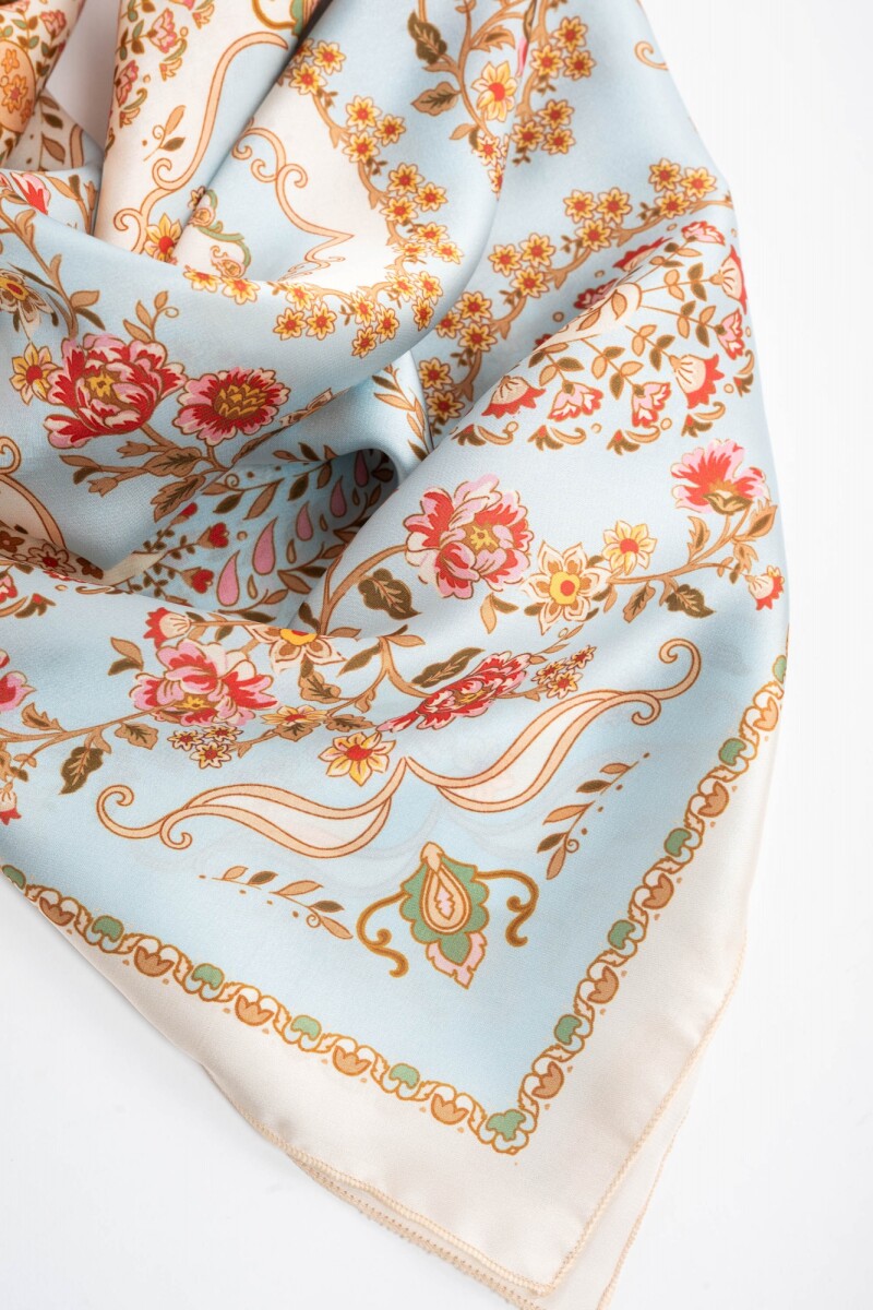 Bandana Print Celeste