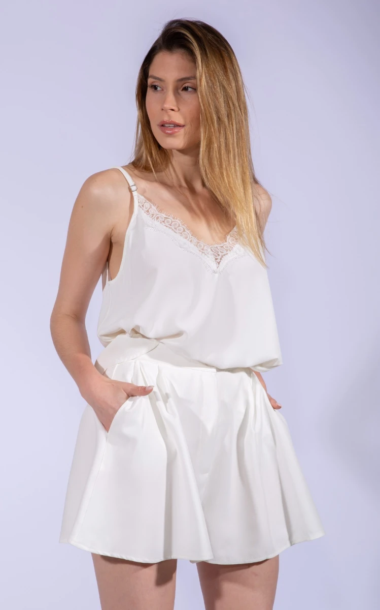 Top con puntilla - Blanco 