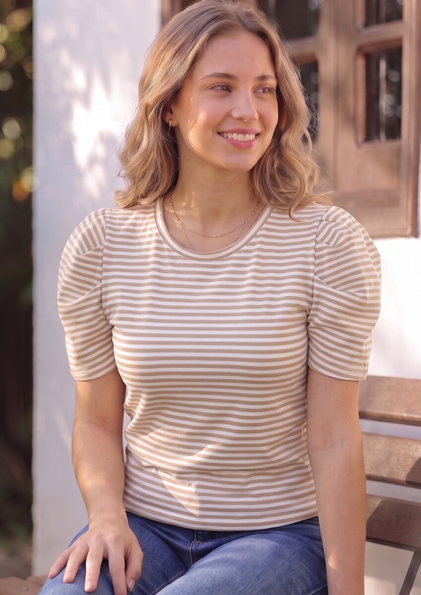 Remera Casual. - Rayas Beiges 