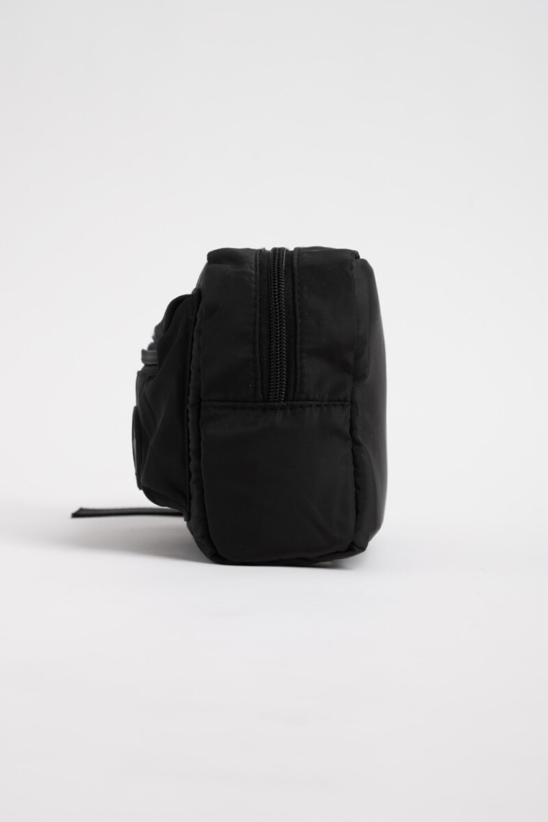 Necessaire con bolsillo Negro