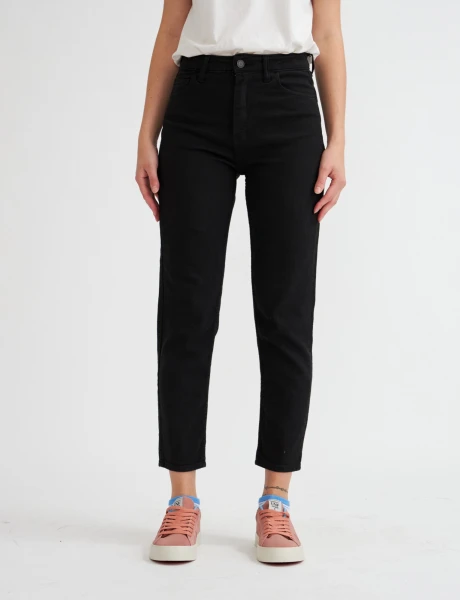 Jean Cameron Color Black