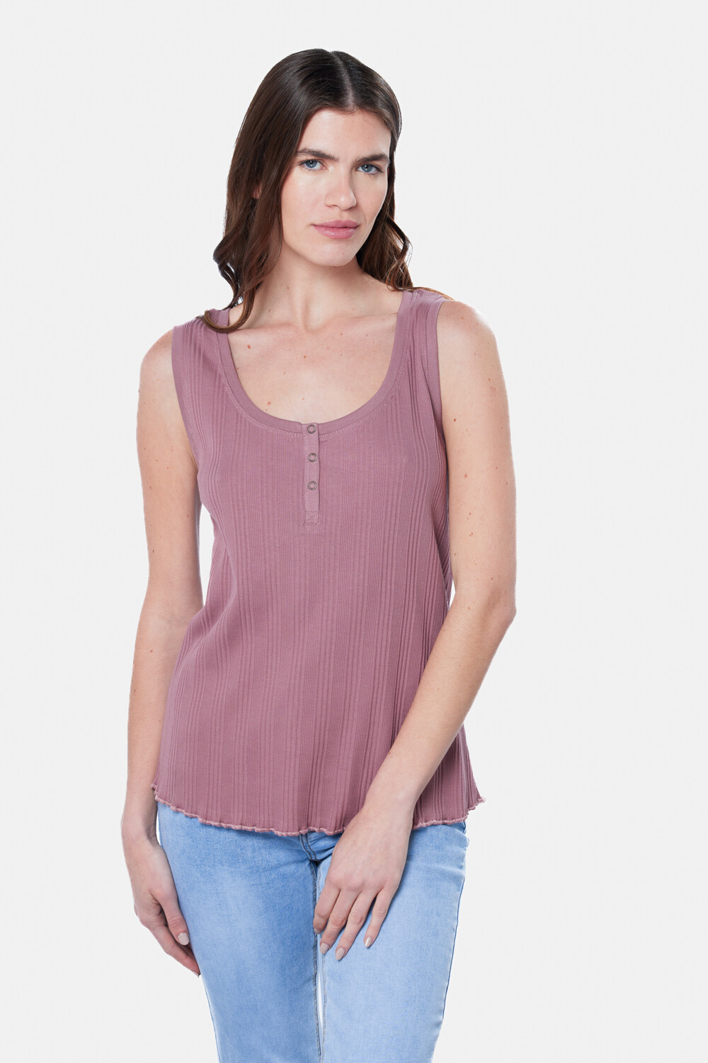 MUSCULOSA RIB CON BOTONES Rosado