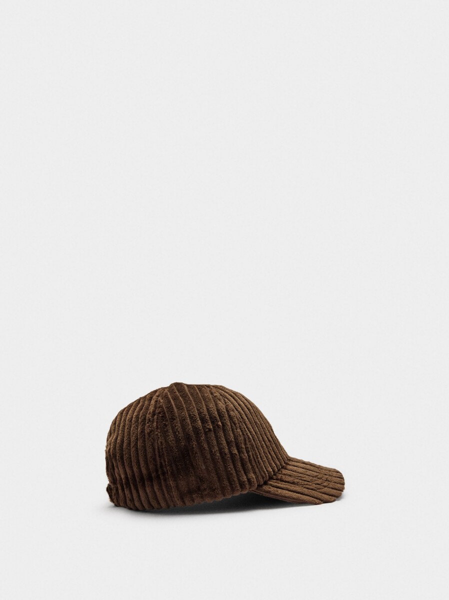 Gorra Canalada De Terciopelo - marron 
