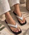 Sandalia Lola PRE VENTA plateada