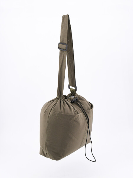 TOTE PALMA VERDE OSCURO