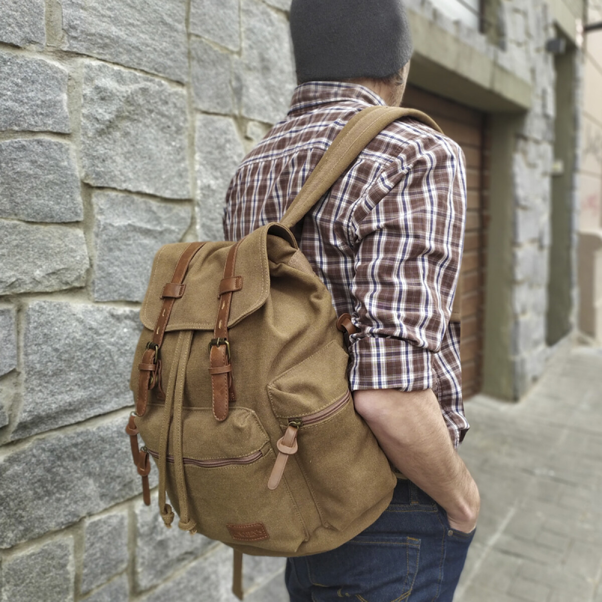 MOCHILA CANVAS ACONCAGUA - SUELA 