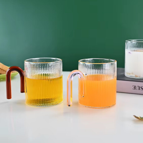 Taza facetada de vidrio con asa de color - 350ml Rosado