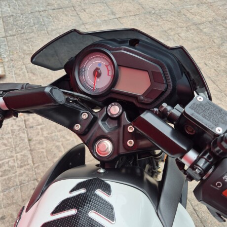 Bajaj Pulsar NS125 Usada Bajaj Pulsar NS125 Usada