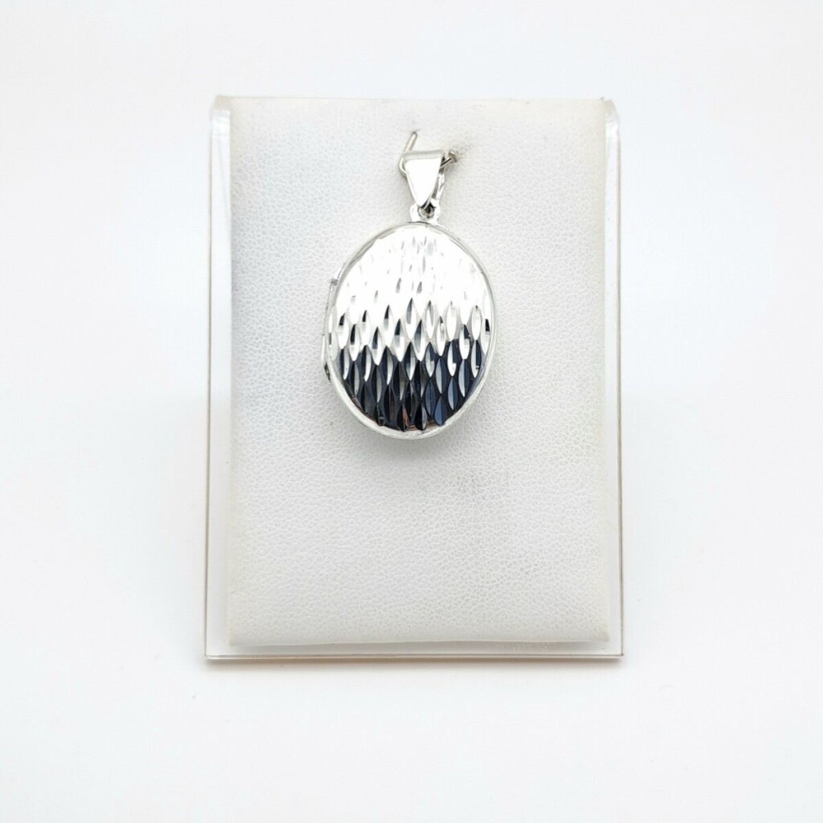 Relicario de Plata 925 - Largo 3 cm x 2 cm 