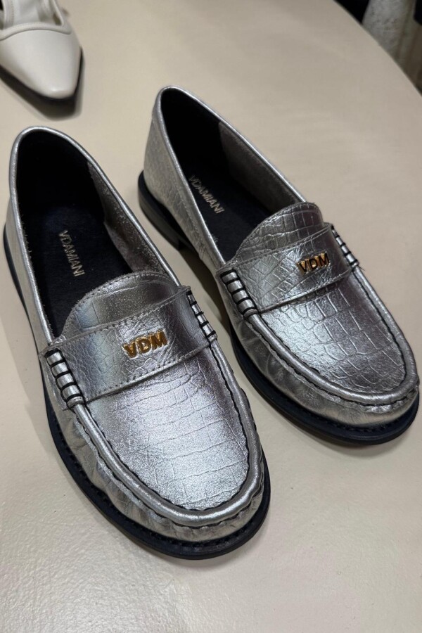 Mocasín Croco Silver