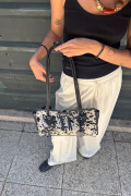 CARTERA DAENERYS NEGRO