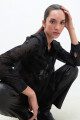 Camisa plumetti bordado floral negro