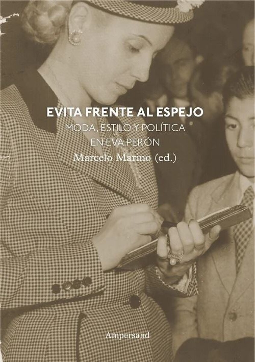 Evita Frente Al Espejo 