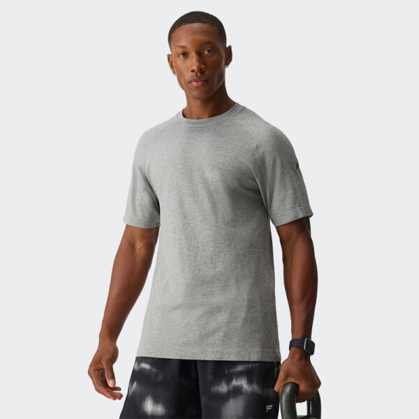 Remera Fabletics The Training Day Gris