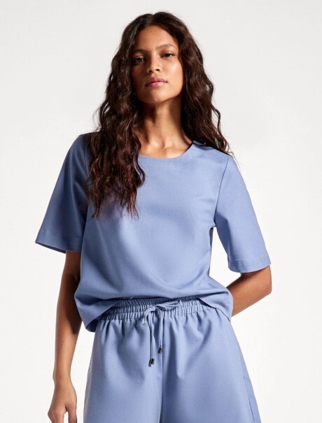 BLUSA MANGA CORTA CELESTE