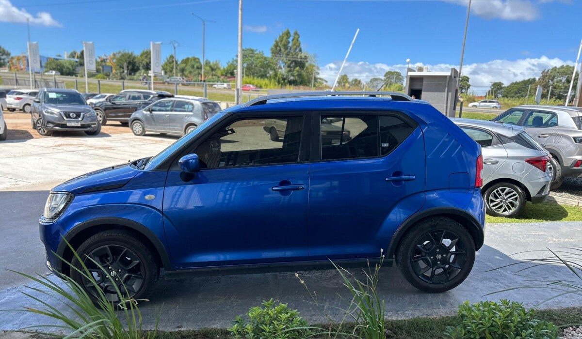 Suzuki Ignis GLX - 2017 Suzuki Ignis GLX - 2017