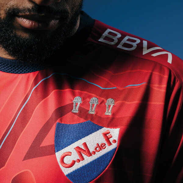 CAMISETA GOLERO OFICIAL 2025 Nacional Hombre S49