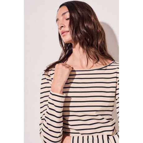 Remera Algodón Elastno Nácar