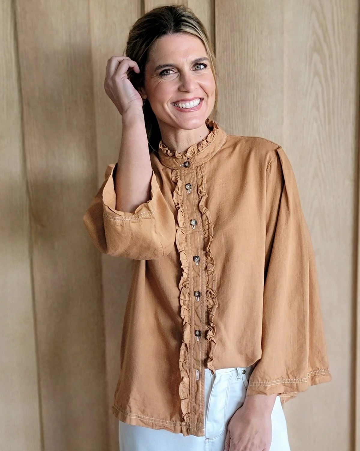 Camisa Dinamarca camel 2