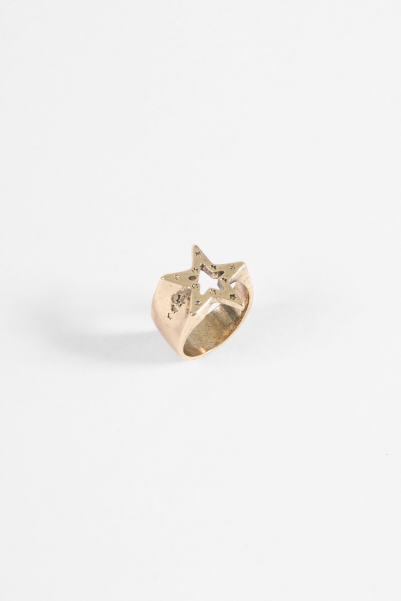 Anillo estrella dorado