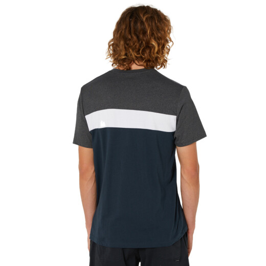 Remera Rip Curl Undertow Panel - Dark navy Remera Rip Curl Undertow Panel - Dark navy