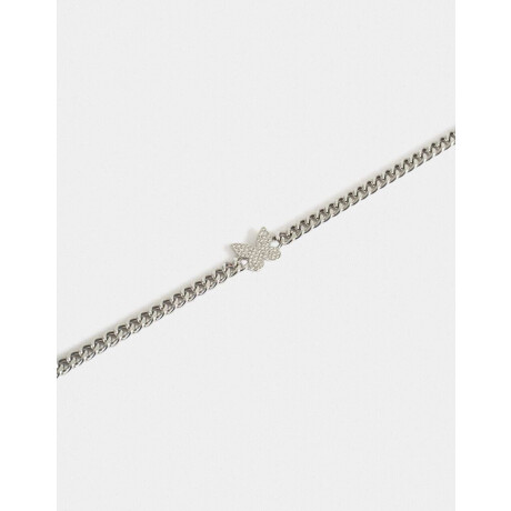Collar Con Mariposa Plateado