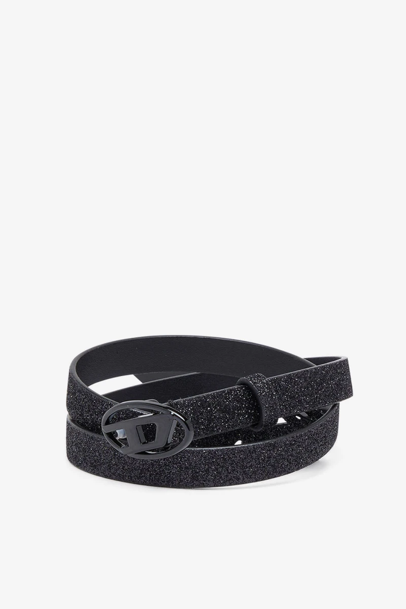 CINTURÓN BRILLO CON LOGO D Negro