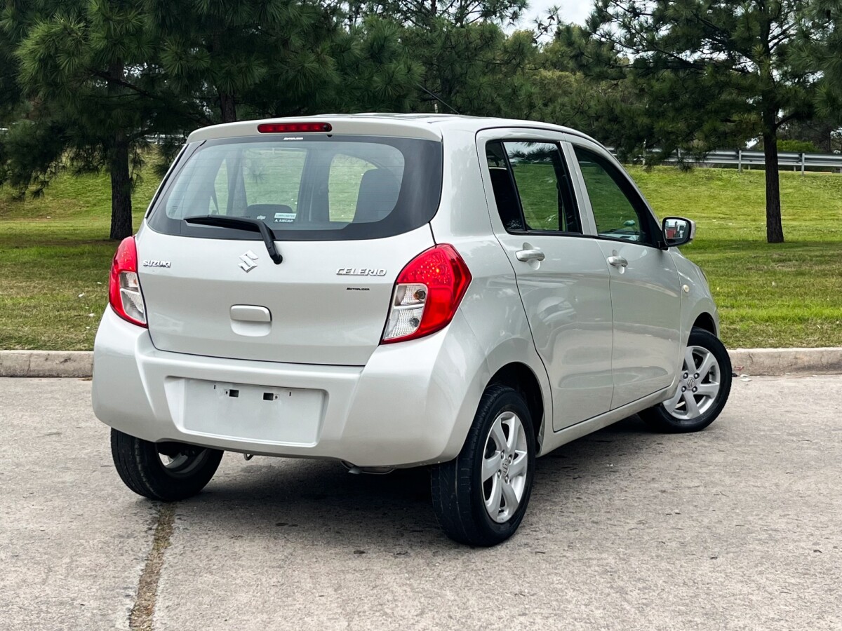 Suzuki Celerio GLX 1.0 Extra Full 2018 Suzuki Celerio GLX 1.0 Extra Full 2018