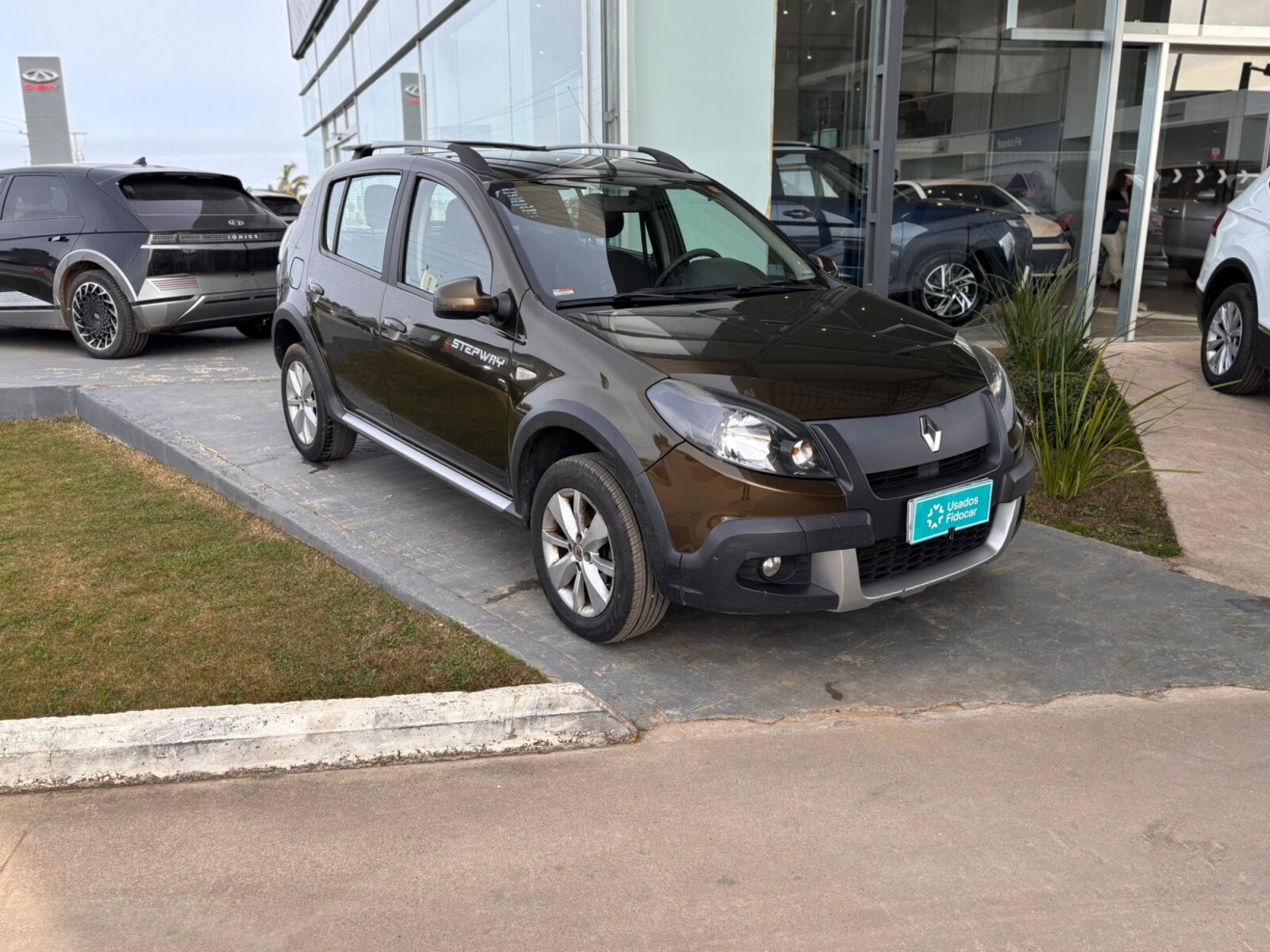 Renault Sandero Stepway Comf. 1.6 - 2014 