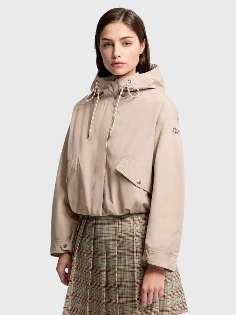 MONCLER - Campera Eucalyptus con Capucha 