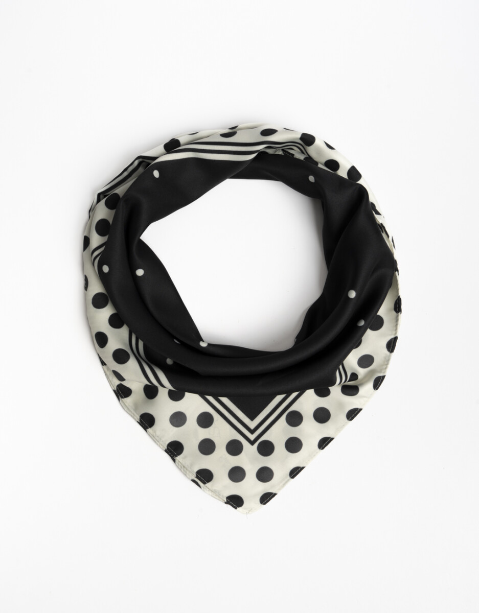 Pañuelo De Material Reciclado 