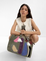 Bolso Shopper De Tejido Aplicaciones Multicolor caqui