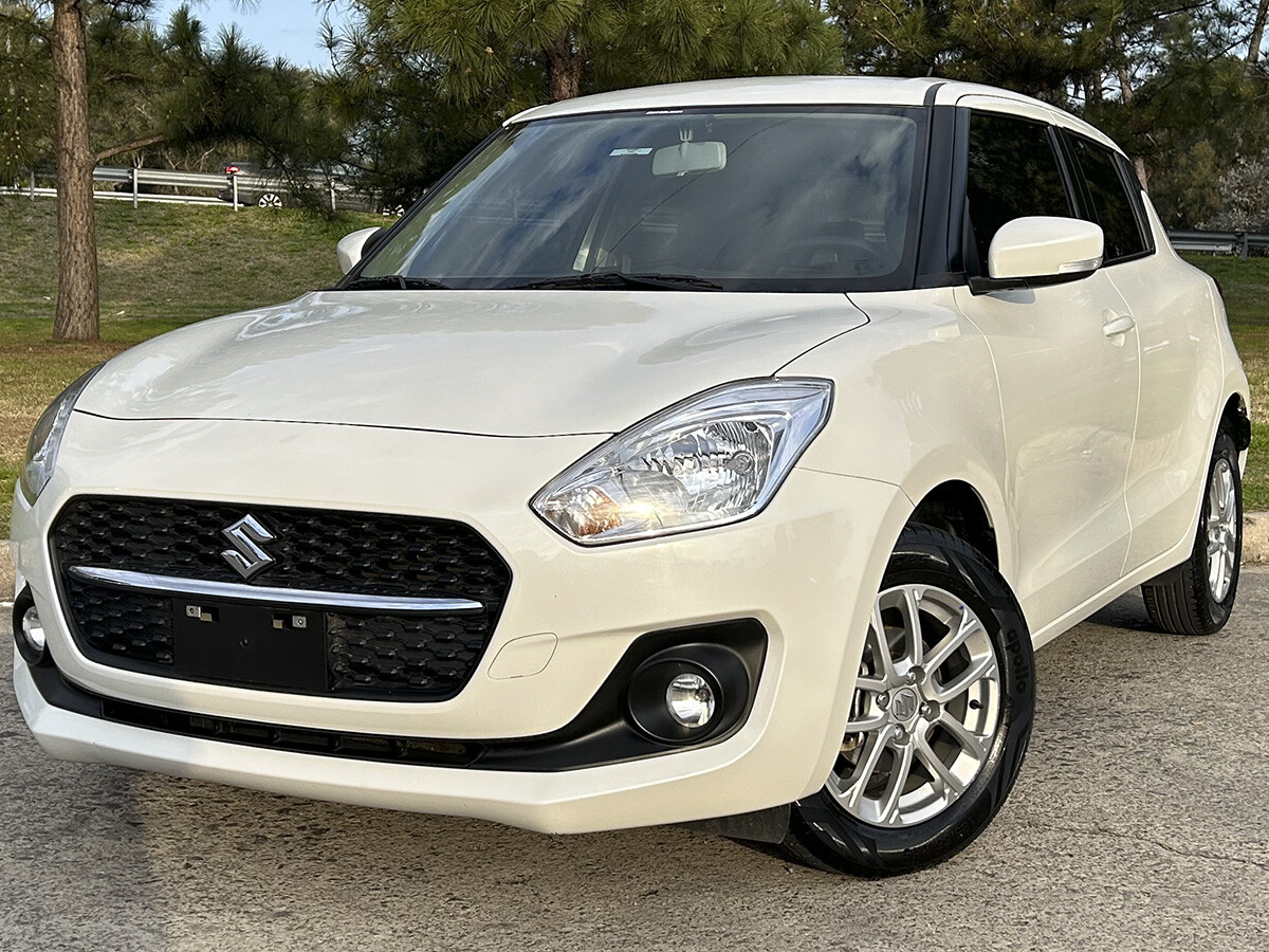Suzuki Swift GL 2024 EXCELENTE ESTADO! | Permuta / Financia Suzuki Swift GL 2024 EXCELENTE ESTADO! | Permuta / Financia