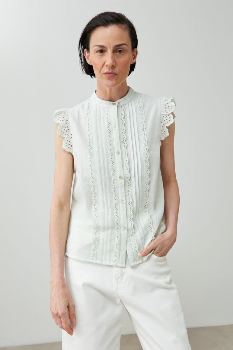 Camisa romántica sin mangas verde agua