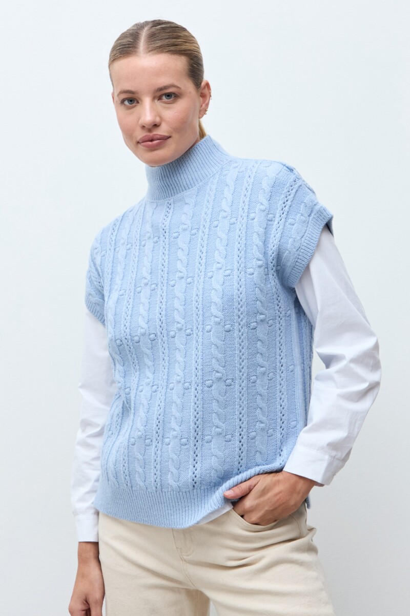 Chaleco tejido estructuras celeste melange