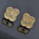 Par de caravanas en oro 18k y brillantes modelo Alhambra Par de caravanas en oro 18k y brillantes modelo Alhambra