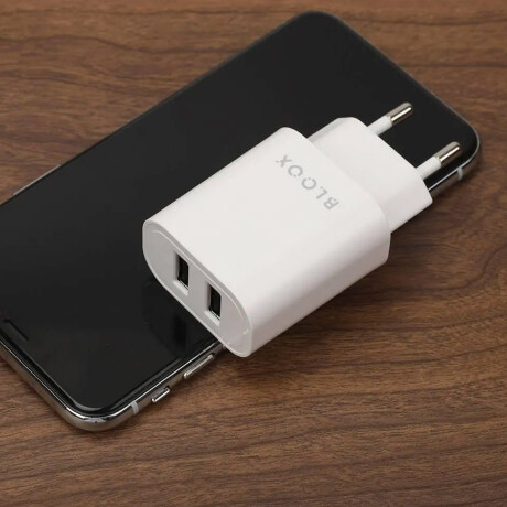 Cargador Celular Tablet de Pared con Doble USB 3.1A y Cable Incluido Bloox Cargador Celular Tablet de Pared con Doble USB 3.1A y Cable Incluido Bloox