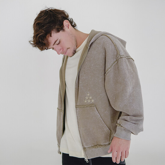 Canguro Pulau Duko Beige
