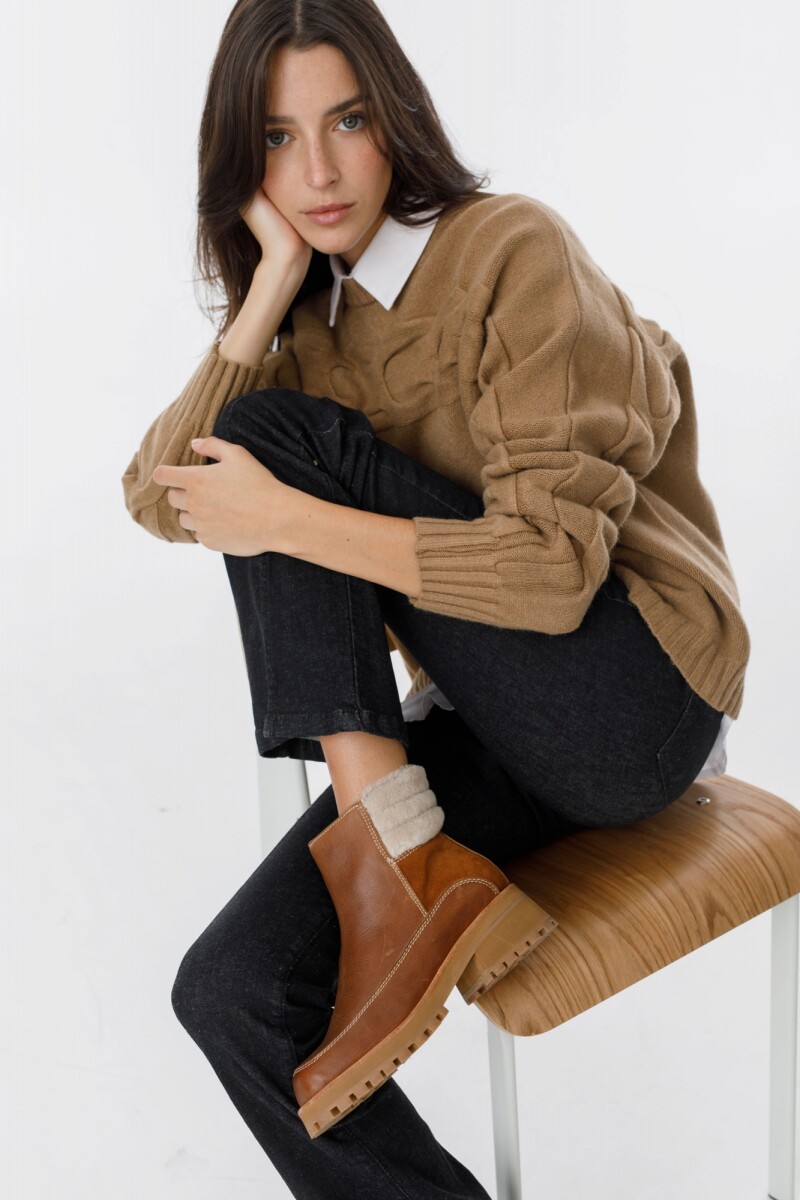 Bota Corderoy Camel
