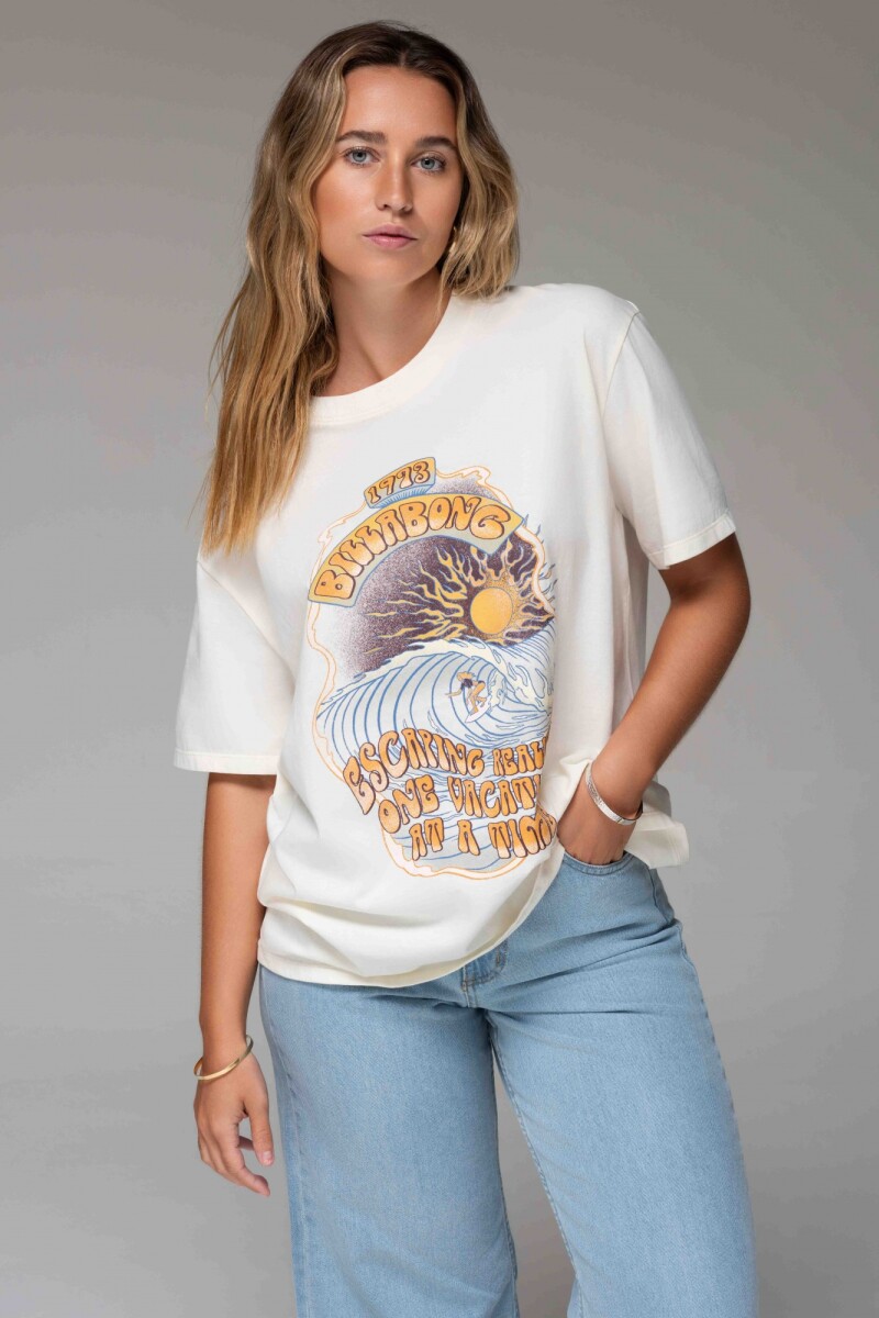 REMERA MORNING SURF OVER TEE F-crudo