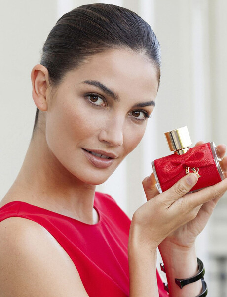 Perfume Carolina Herrera Privée EDP 80ml + Body Lotion Original Perfume Carolina Herrera Privée EDP 80ml + Body Lotion Original