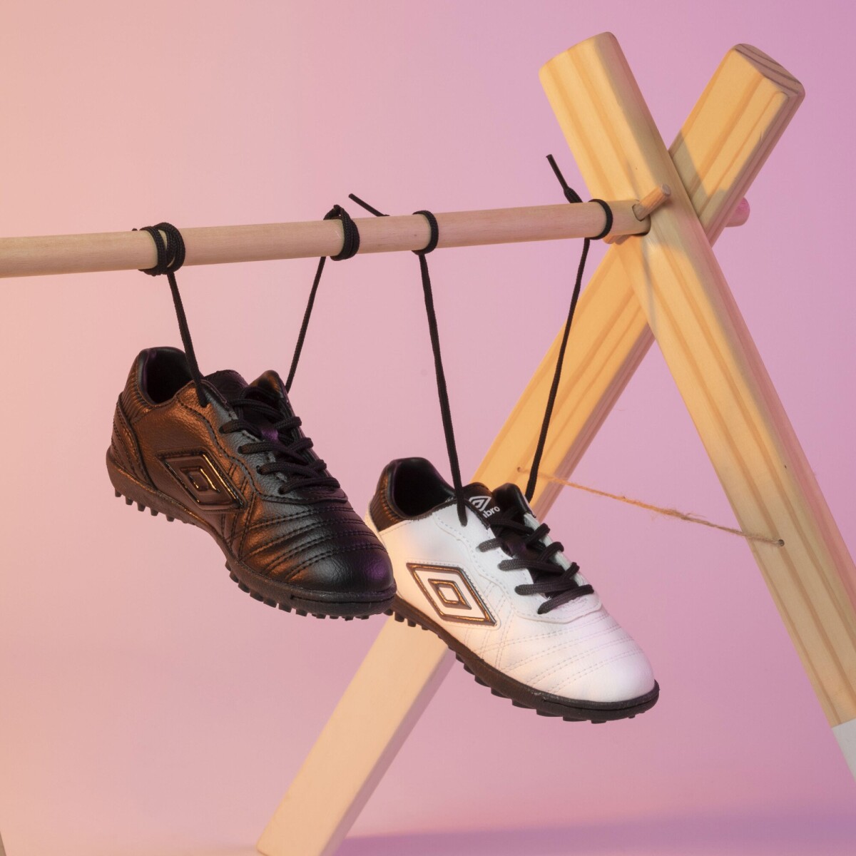 Championes de Fútbol 5 Hombre Umbro Touch TF - Negro 