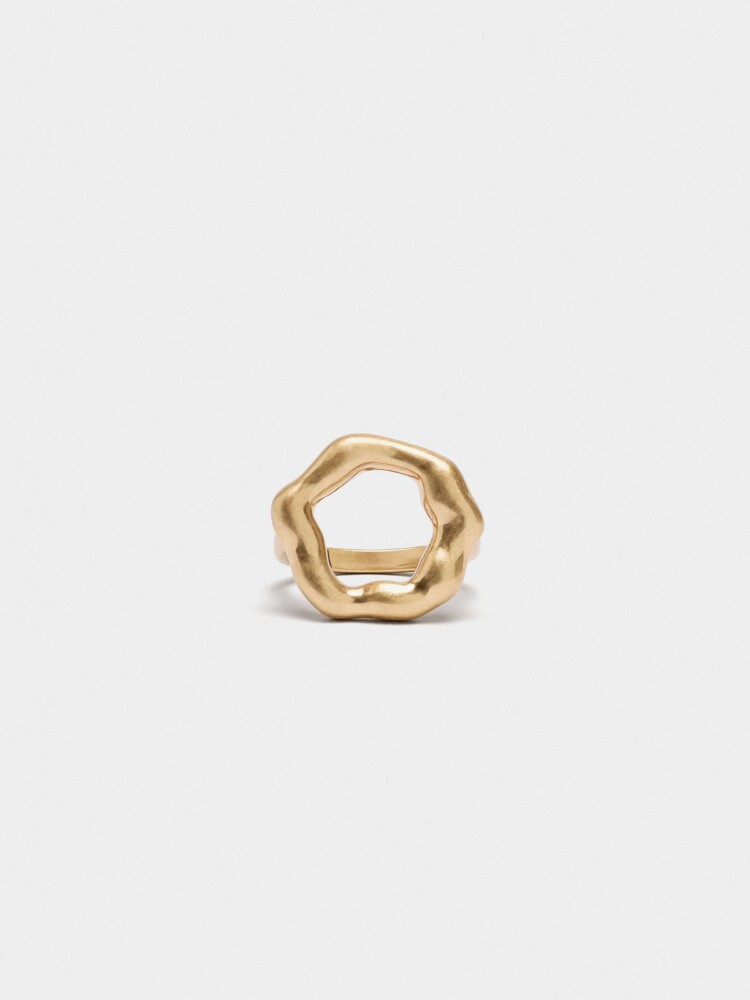 Anillo De Aro Irregular dorado