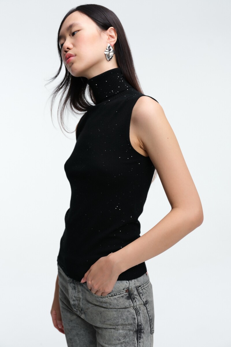 TOP SIN MANGAS Negro