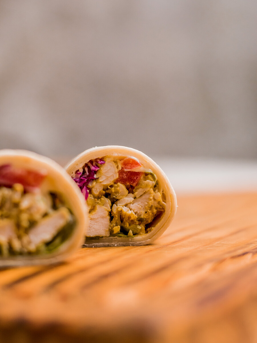 Mini wraps de pollo o cerdo feteado Mini wraps de pollo o cerdo feteado