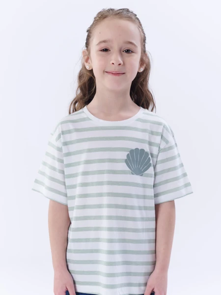 Remera manga corta estampa Rayas Corazón Verde