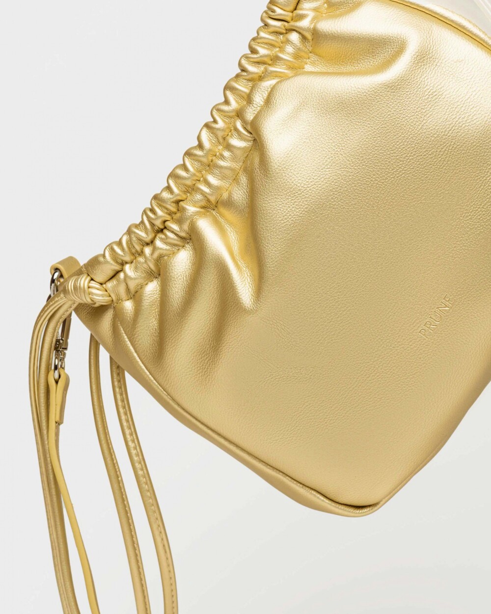 Bandolera Marine en efecto cuero liso Metalizado