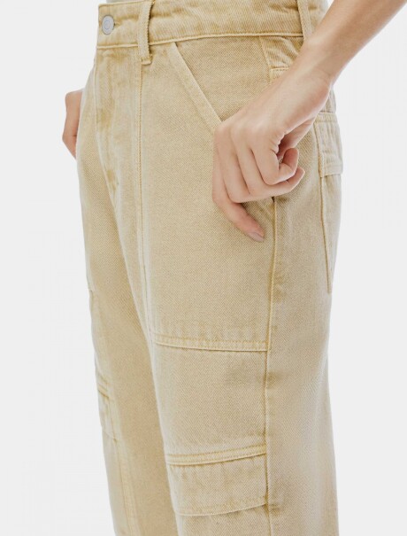 PANTALÓN CARGO RECTO BEIGE