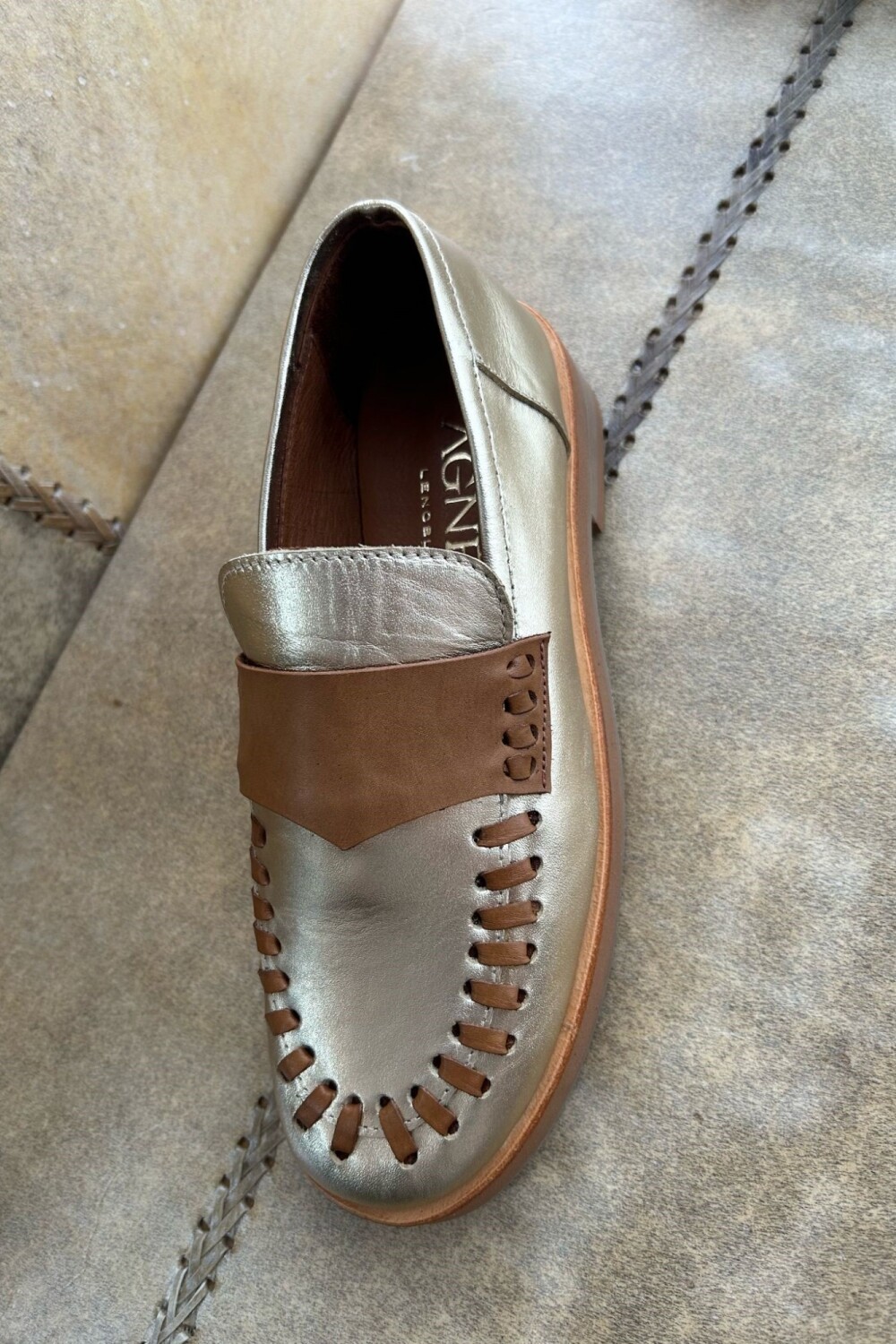 Mocasin Vol2 Dorado Suave