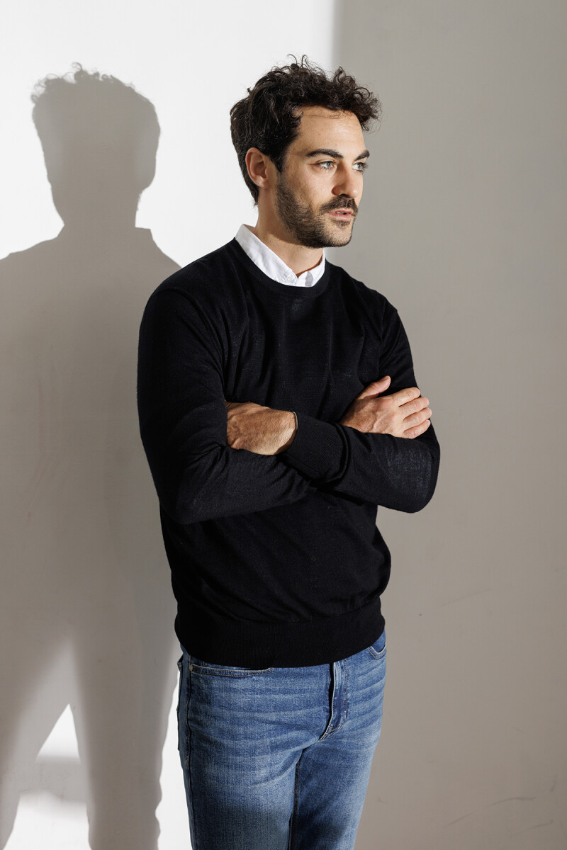 SWEATER CRACOVIA - NEGRO 